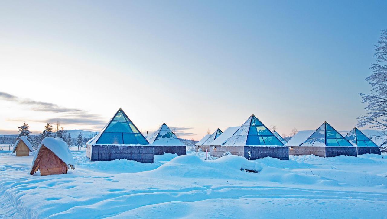 Aurora Pyramid Glass Igloos Köngäs Bagian luar foto