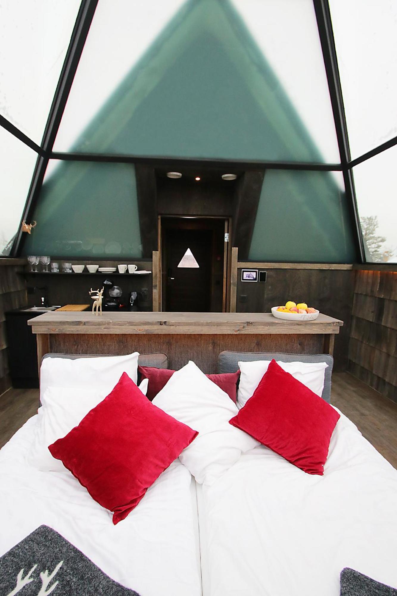 Aurora Pyramid Glass Igloos Köngäs Bagian luar foto